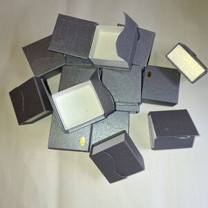 Empty jewelry gift boxes 19